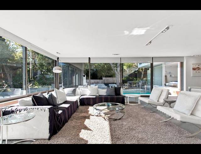 6 BEDROOM HOUSE FOR SALE IN CAMPS BAY